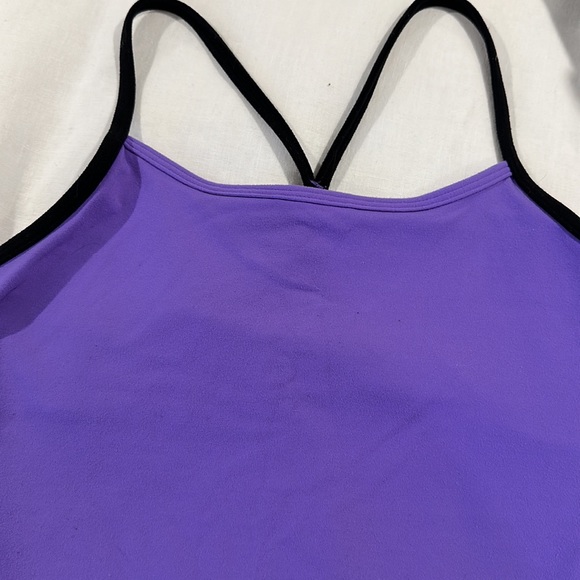 LULULEMON TOP PURPLE AND BLACK WITH INSIDE BRA - Picture 2 of 9